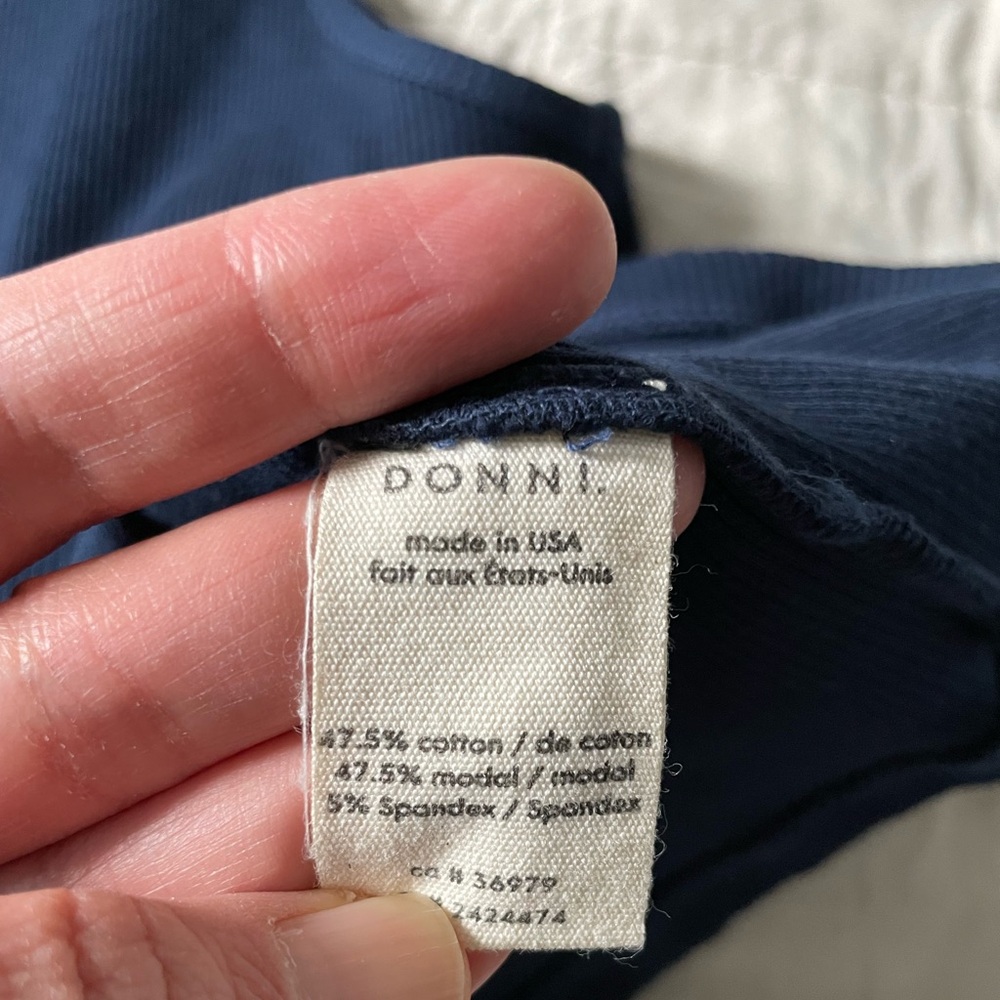 DONNI. The Rib Tank - Picture 7 of 9